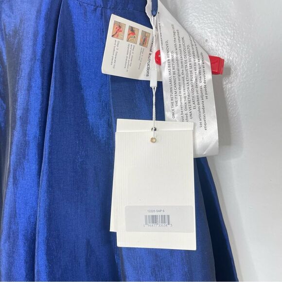 Mac Duggal 12225 Sapphire Front Slit Square Neck Ballgown With Train, Size 6 - Picture 6 of 13